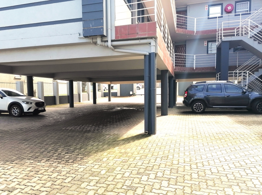 2 Bedroom Property for Sale in C Place Eastern Cape